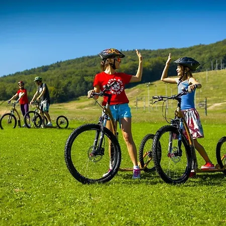 Stylovy Andrea Blizko Snowlandu 아파트 *