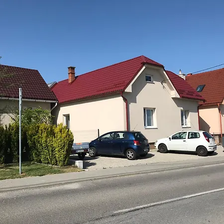 štýlový Andrea Blízko Snowlandu * Valča