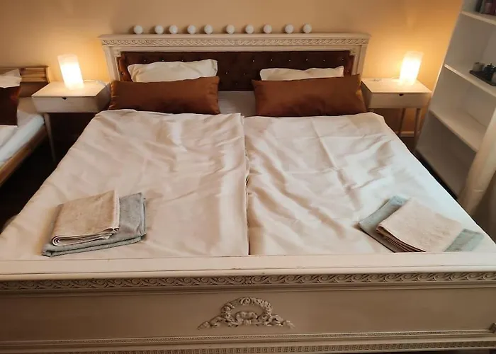 Stylovy Andrea Blizko Snowlandu * Valcsa