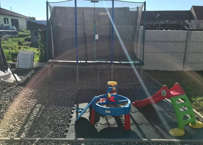 Stylovy Andrea Blizko Snowlandu * Valcsa